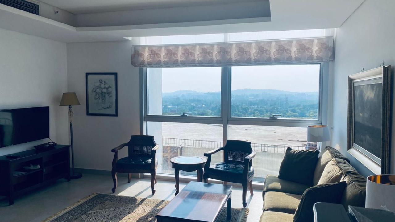 Aparthotel One Constitution Avenue By Goldfinch Islamabad Esterno foto