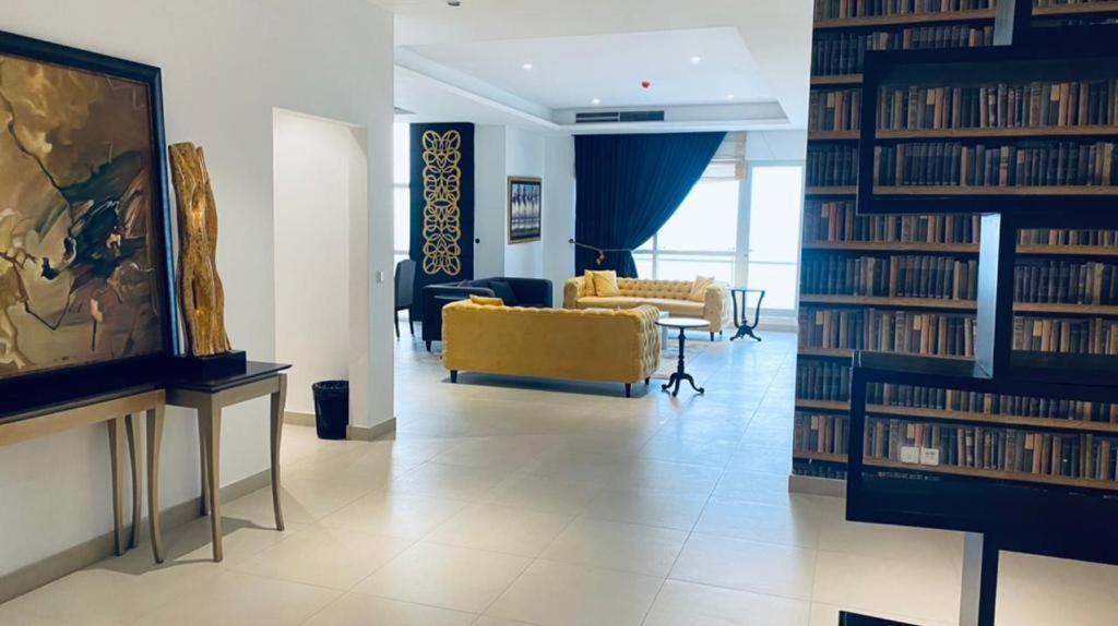 Aparthotel One Constitution Avenue By Goldfinch Islamabad Esterno foto