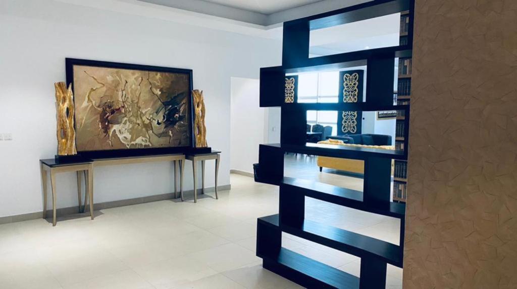 Aparthotel One Constitution Avenue By Goldfinch Islamabad Esterno foto
