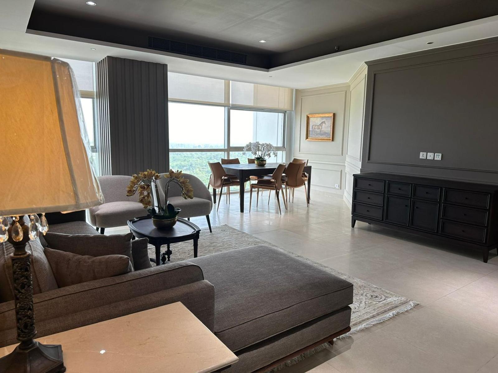 Aparthotel One Constitution Avenue By Goldfinch Islamabad Esterno foto