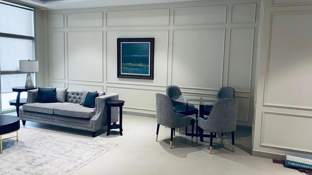 Aparthotel One Constitution Avenue By Goldfinch Islamabad Esterno foto